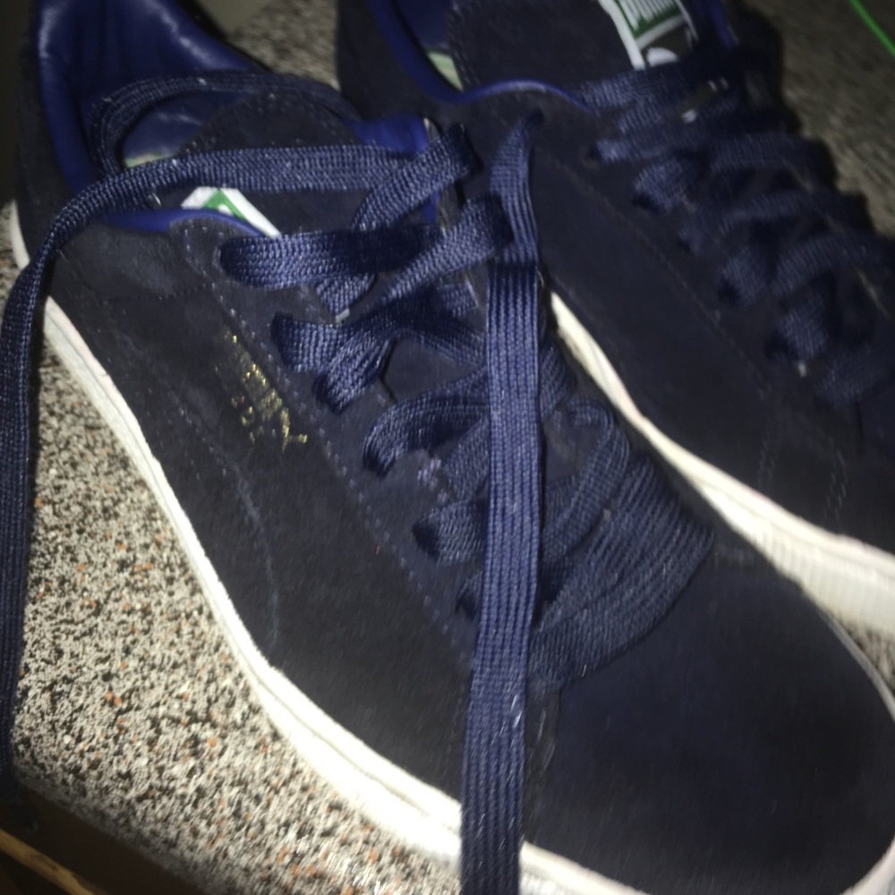 Pumas used but very good condition size 9